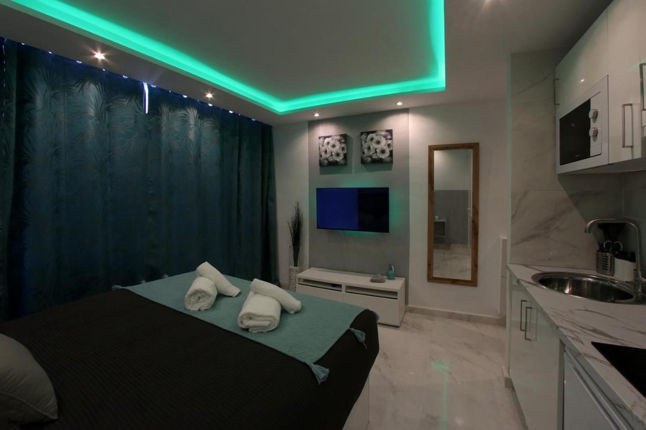 Modern Studio With A Sea View And Pool Access Ponderosa 801 Playa de las Américas Buitenkant foto