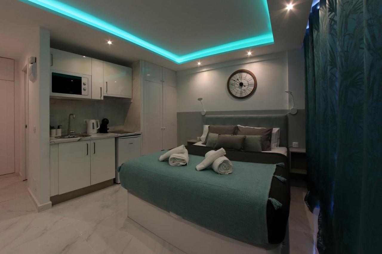 Modern Studio With A Sea View And Pool Access Ponderosa 801 Playa de las Américas Buitenkant foto